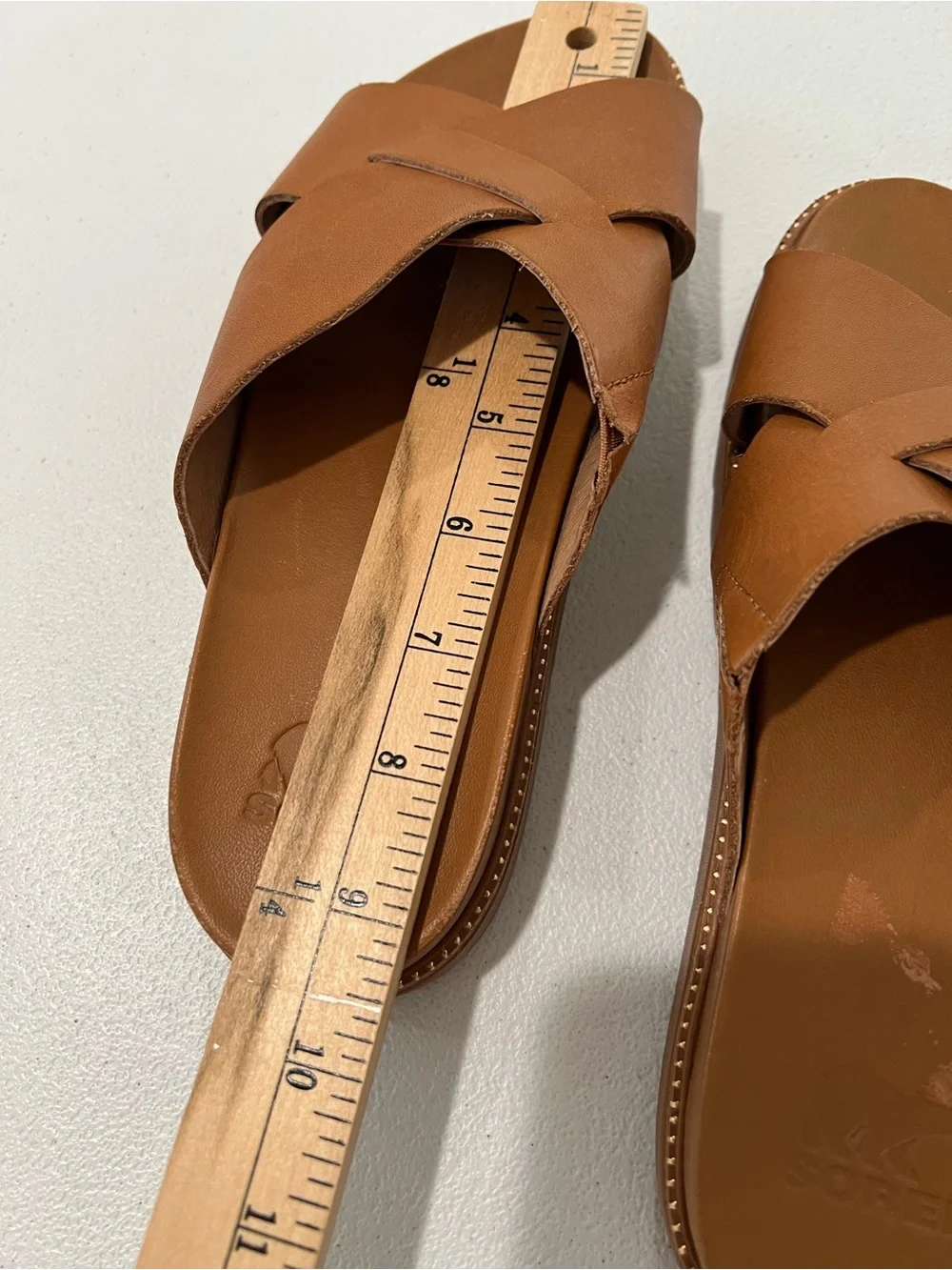 Sorel Womens  Brown Slide Sandals with Treaded Sole 7